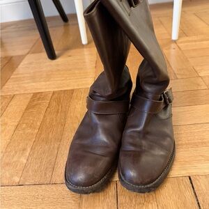 Women's Brown Leather Boots Manolo Blahnik